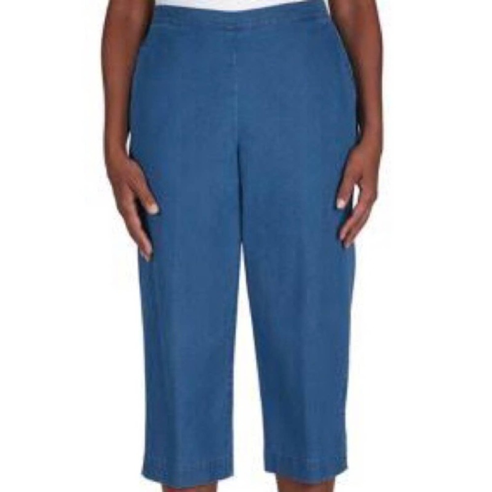 Alfred Dunner 14P Cropped Straight Leg Denim Pant